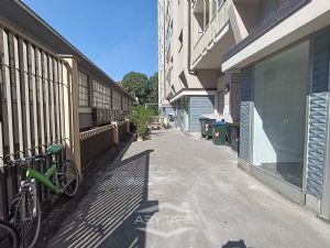 AMPIO TRILOCALE ZONA OSPEDALI