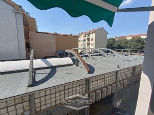 AMPIO TRILOCALE ZONA OSPEDALI