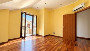 La tua casa Abytare..
Alcune immagini di questo an...