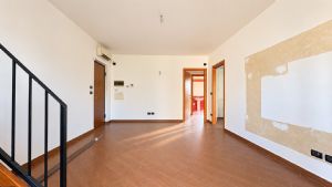 La tua casa Abytare..
Alcune immagini di questo an...