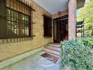 Alloggio in precollina - ristrutturato a nuovo