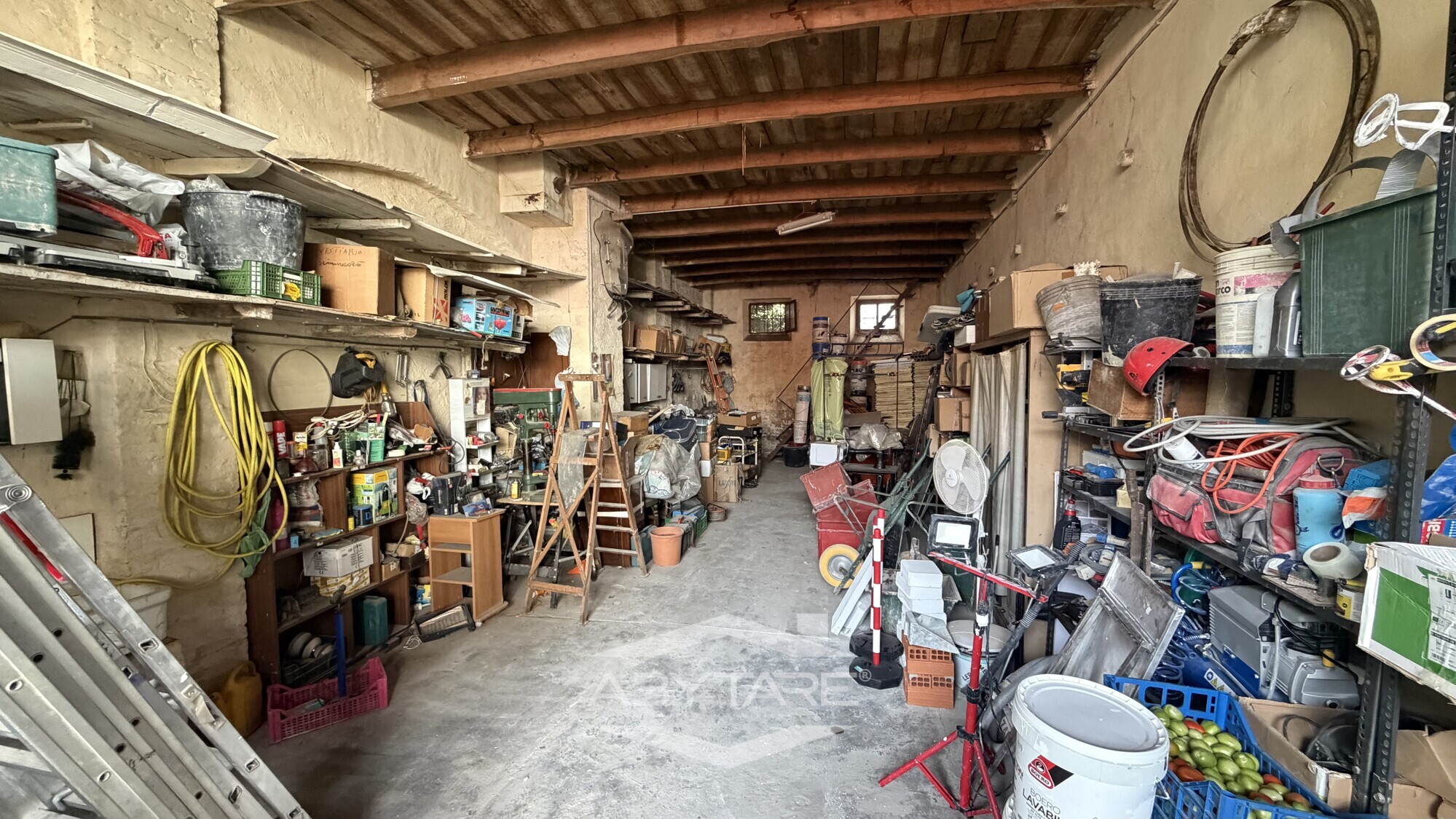 Magazzino/deposito in vendita a Carignano