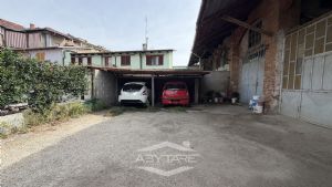 Magazzino/deposito in vendita a Carignano