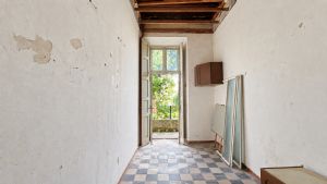Casa storica in vendita in centro paese