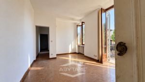 Casa storica in vendita in centro paese