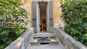 Casa storica in vendita in centro paese