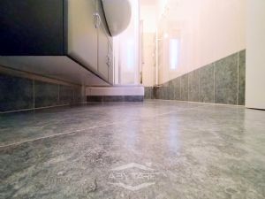 BILOCALE CON CUCINA INCLUSA NEL PREZZO E VOLENDO BOX AUTO
