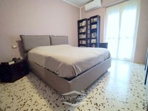 BILOCALE CON CUCINA INCLUSA NEL PREZZO E VOLENDO BOX AUTO