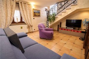 PIOSSASCO IN VENDITA CASA INDIPENDENTE BI/UNIFAMILIARE