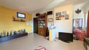 Appartamento bilivello in bifamiliare in vendita a Carignano