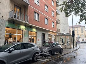 BILOCALE PER STUDENTI ADIACENTE CAMPUS EINAUDI