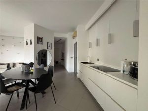 NORD ESCLUSIVO ULTIMO PIANO CON ASCENSORE, DOMOTICA E BOX