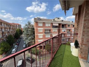 NORD ESCLUSIVO ULTIMO PIANO CON ASCENSORE, DOMOTICA E BOX