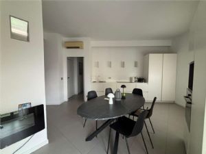 NORD ESCLUSIVO ULTIMO PIANO CON ASCENSORE, DOMOTICA E BOX