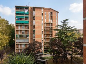 Luminoso quadrilocale per famiglie Mirafiori Sud