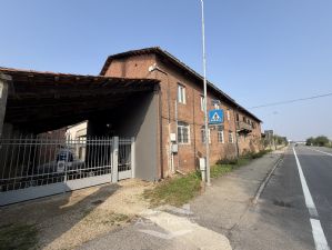 Tenuta a Lombriasco