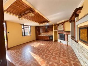 SPLENDIDA CASA RISTRUTTURATA CON TERRENO E RUSTICO