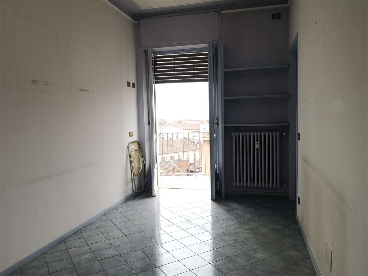 Bilocale panoramico nei pressi di Corso Dante